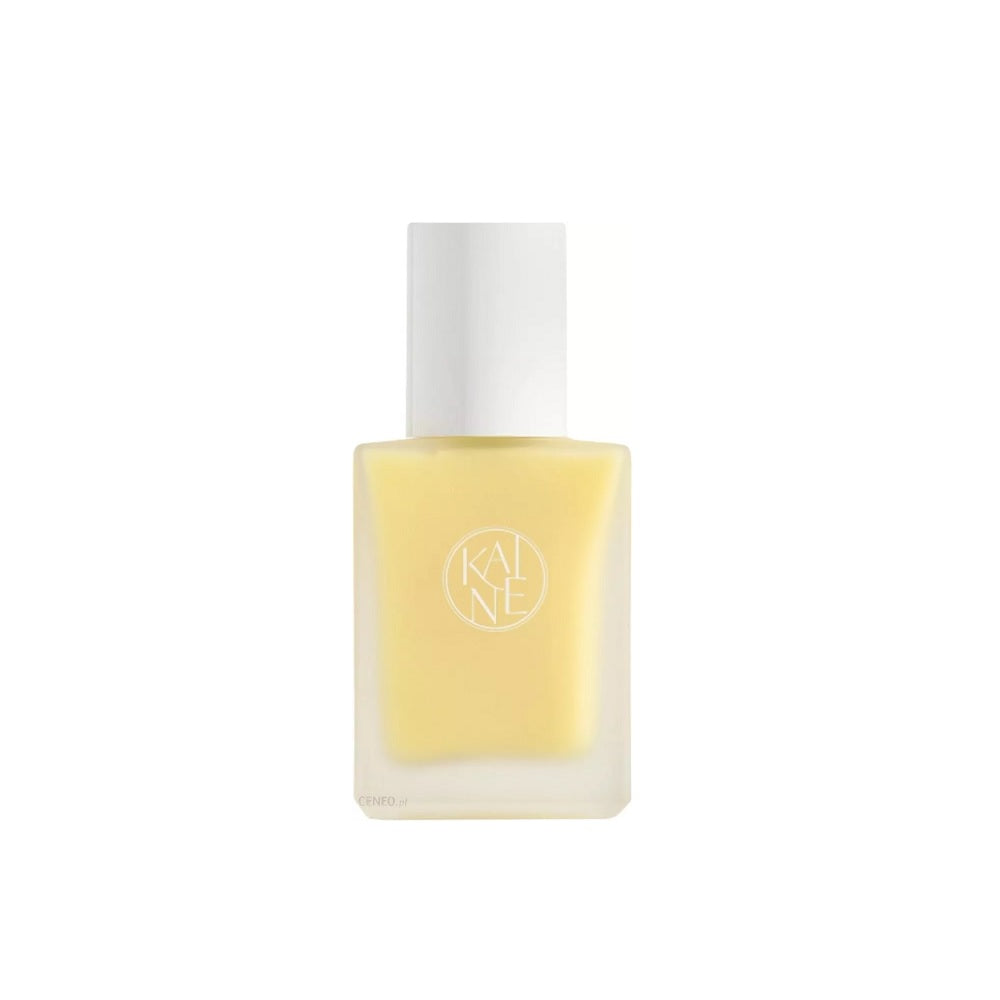 KAINE Vita Drop Serum is a brightening and revitalizing serum powered by 73% Sea Buckthorn (Hippophae Rhamnoides) Fruit Extract and 3% Niacinamide to even out skin tone and boost radiance. Enriched with Vitamin C derivatives, Hyaluronic Acid, and soothing plant extracts like Turmeric and Coptis Japonica, it delivers hydration, antioxidant protection, and a luminous glow. Ideal for dull, dry, or uneven skin in need of a gentle daily brightening boost.