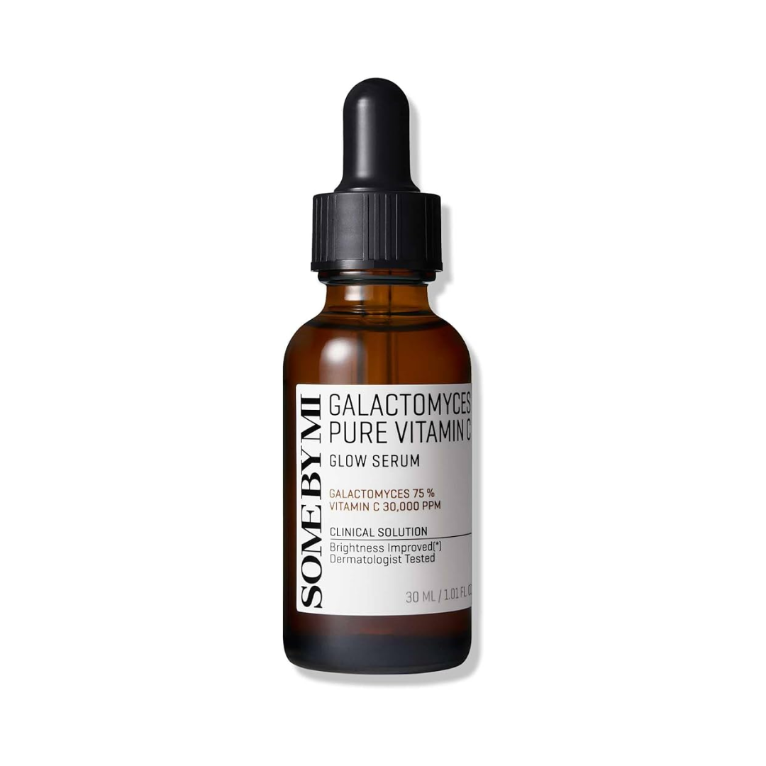 SOME BY MI Galactomyces Pure Vitamin C Glow Serum is formulated with 75% Galactomyces Ferment Filtrate and 30,000 ppm of Ascorbic Acid to brighten and revitalize the skin. This powerful serum combines Niacinamide and Sodium Hyaluronate to provide hydration, while Propolis Extract and Rooibos Extract work to soothe and protect the skin. Infused with a blend of fruit extracts like Bilberry, Raspberry, and Black Currant, it delivers antioxidant benefits for a radiant, glowing complexion. Suitable for all skin 